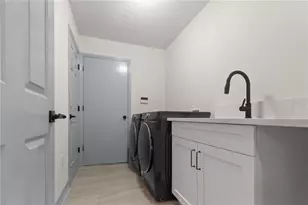 10217 Timberland Point Dr, Tampa, FL 33647 - Photo 44