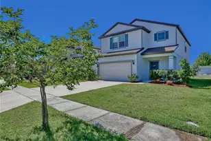 1749 Cayman Cove Cir, Saint Cloud, FL 34772 - Photo 2