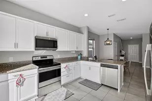 1749 Cayman Cove Cir, Saint Cloud, FL 34772 - Photo 18