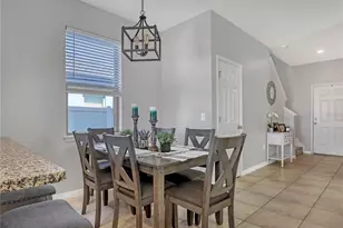 1749 Cayman Cove Cir, Saint Cloud, FL 34772 - Photo 6