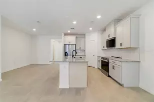 663 Clark St, Oviedo, FL 32765 - Photo 6