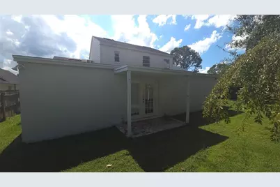 9718 Fox Hollow Road, Tampa, FL 33647 - Photo 2