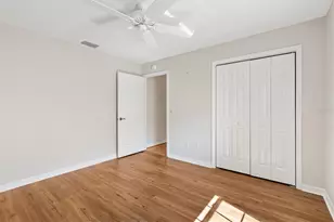 7821 SE 166th Smallwood Pl, The Villages, FL 32162 - Photo 26