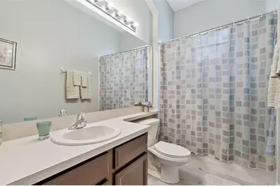 529 Johns Landing Way, Oakland, FL 34787 - Photo 10