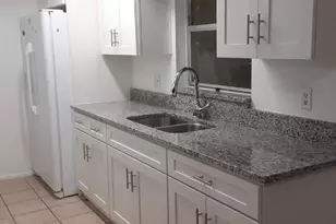 1 W Country Cove Way, Kissimmee, FL 34743 - Photo 2