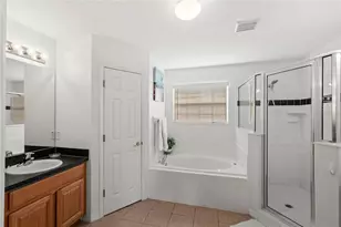 4601 Cumbrian Lakes Dr, Kissimmee, FL 34746 - Photo 32