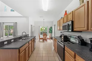 4601 Cumbrian Lakes Dr, Kissimmee, FL 34746 - Photo 12