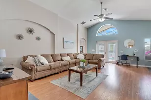 427 Kildrummy Dr, Davenport, FL 33896 - Photo 22