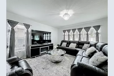 4660 Ross Lanier Lane, Kissimmee, FL 34758 - Photo 8