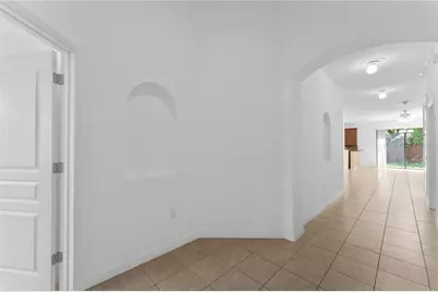 3099 Pointe Place Avenue, Kissimmee, FL 34758 - Photo 4