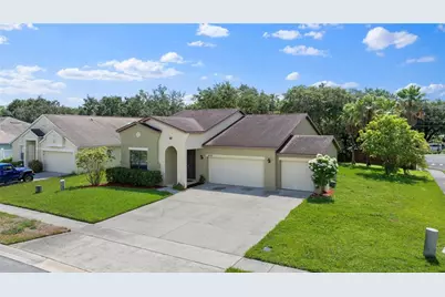 3099 Pointe Place Avenue, Kissimmee, FL 34758 - Photo 2
