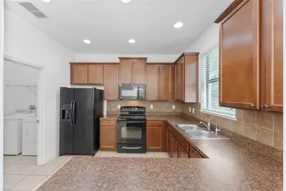 3099 Pointe Place Avenue, Kissimmee, FL 34758 - Photo 14