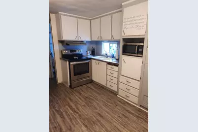 4 Palm Place, Tavares, FL 32778 - Photo 10