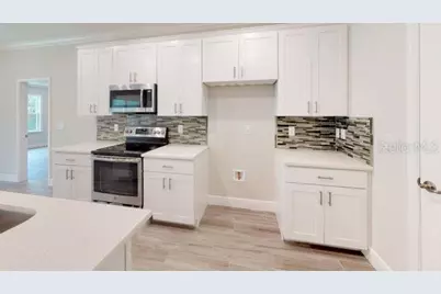 1115 Poinciana Road, Venice, FL 34293 - Photo 4