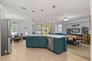 2445 Pickford Cir, Apopka, FL 32703 - Photo 10