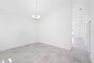 8920 N Newport Ave, Tampa, FL 33604 - Photo 16