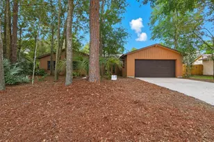 150 Essex Dr, Longwood, FL 32779 - Photo 2