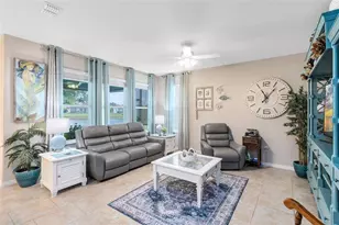 672 E Victoria Trails Blvd, Deland, FL 32724 - Photo 10