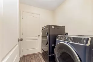 104 Jasmine Cir, Kissimmee, FL 34759 - Photo 10