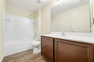 104 Jasmine Cir, Kissimmee, FL 34759 - Photo 16