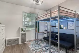 556 Cresta Cir, West Palm Beach, FL 33413 - Photo 38