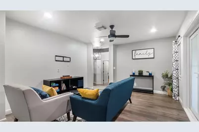 556 Cresta Circle, West Palm Beach, FL 33413 - Photo 20