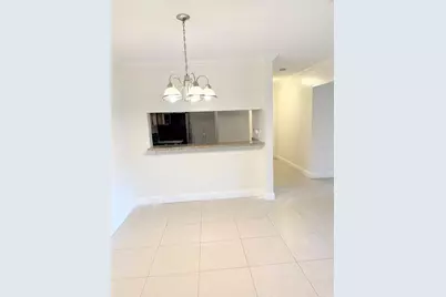 5226 Via Hacienda Circle #A215, Orlando, FL 32839 - Photo 4