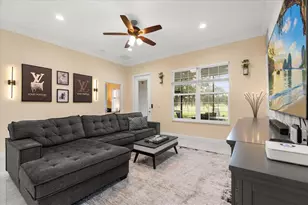 2717 Scarborough Ct, Kissimmee, FL 34744 - Photo 14