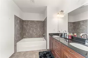 150 E Robinson St, Orlando, FL 32801 - Photo 18