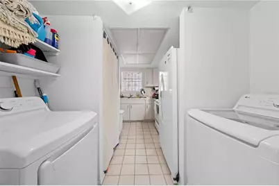 2717 Santana Avenue, Orlando, FL 32811 - Photo 16