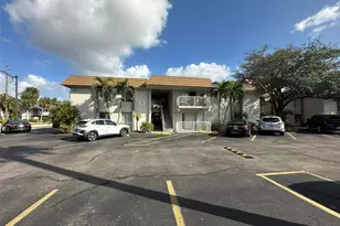 1830 Maravilla Ave, Fort Myers, FL 33901 - Photo 4