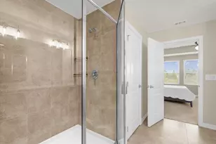 421 Merry Brook Cir, Sanford, FL 32771 - Photo 18