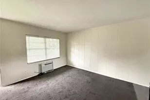 639 Ramona Ln, Orlando, FL 32805 - Photo 4