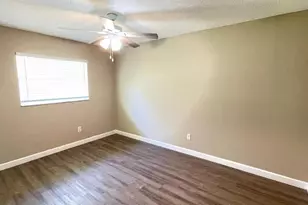 5714 Cardinal Guard Ave, Orlando, FL 32839 - Photo 8