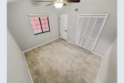 5530 SW 8th Place, Gainesville, FL 32607 - Photo 14