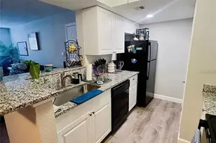 10200 Gandy Blvd N, Saint Petersburg, FL 33702 - Photo 12