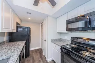 10200 Gandy Blvd N, Saint Petersburg, FL 33702 - Photo 28