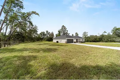 13074 NE 7th Loop, Silver Springs, FL 34488 - Photo 2