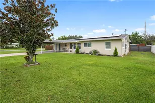 2211 Beatrice Dr, Orlando, FL 32810 - Photo 22