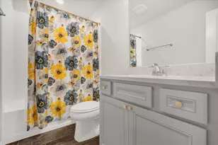 5277 Sapling Sprout Dr, Orlando, FL 32829 - Photo 14