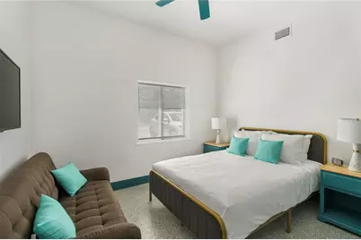 802 SE 7th Avenue, Gainesville, FL 32601 - Photo 20