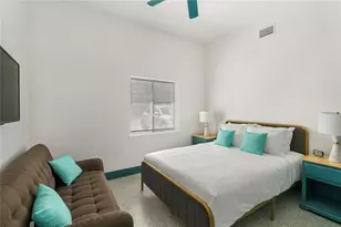 802 SE 7th Ave, Gainesville, FL 32601 - Photo 20