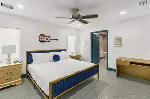 802 SE 7th Ave, Gainesville, FL 32601 - Photo 8