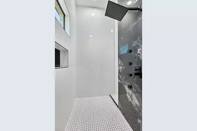 2107 NW 2nd Place, Cape Coral, FL 33993 - Photo 32