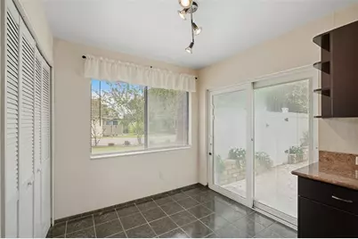 140 W York Court, Longwood, FL 32779 - Photo 20