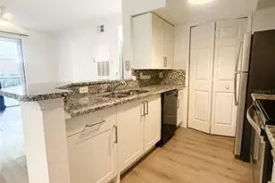 13003 Plantation Park Cir, Orlando, FL 32821 - Photo 6