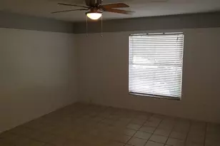 7830 Bay Cedar Dr, Orlando, FL 32835 - Photo 10