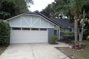 7830 Bay Cedar Dr, Orlando, FL 32835 - Photo 2