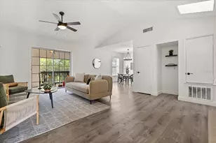 494 W Par St, Orlando, FL 32804 - Photo 6