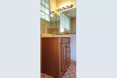 126 E Cypress Avenue, Howey in the Hills, FL 34737 - Photo 22